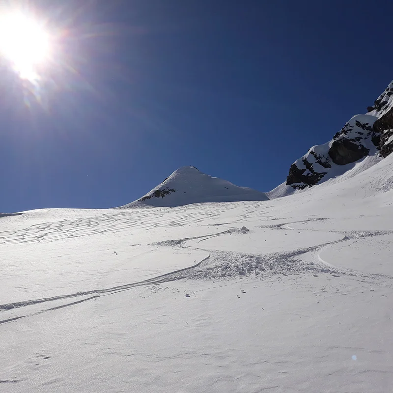 K2 | 3.253m