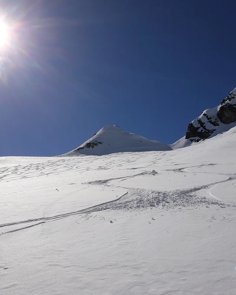 K2 | 3.253m